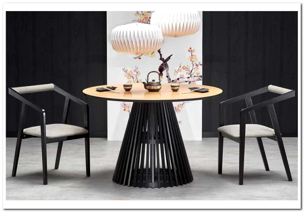 Стол обеденный Halmar MIYAKI 120 дуб натуральный/черный заказать по цене 87 560 руб. в Саратове